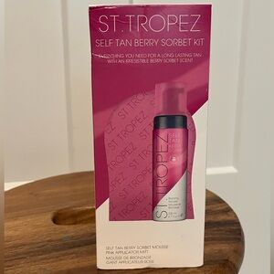 St. Tropez Self Tan Berry Sorbet Kit - Magenta Pink